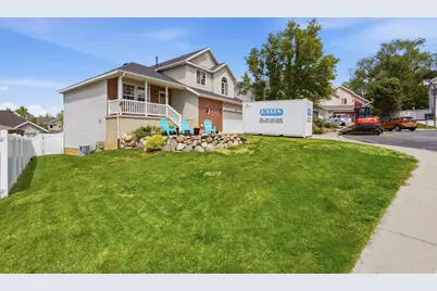 581 E Compass Cir N, North Salt Lake, UT 84054 - Photo 2