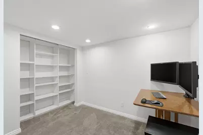 581 E Compass Cir N, North Salt Lake, UT 84054 - Photo 34