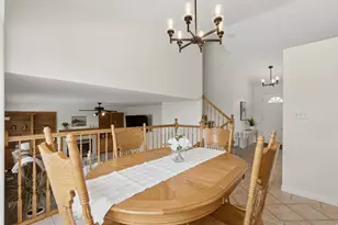 581 E Compass Cir N, North Salt Lake, UT 84054 - Photo 8