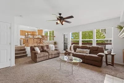 581 E Compass Cir N, North Salt Lake, UT 84054 - Photo 12