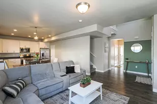 11888 S Black Hills, Herriman, UT 84096 - Photo 10