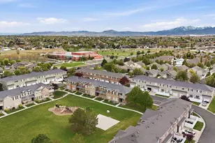 5176 W Dove Creek Ln, West Jordan, UT 84081 - Photo 22