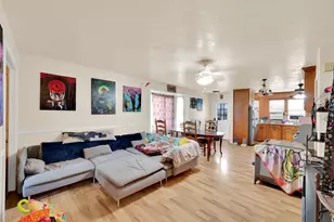 6126 S Middlewood Cir W, Salt Lake City, UT 84118 - Photo 4