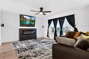 5592 S 3975 W, Roy, UT 84067 - Photo 8