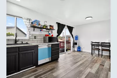 5592 S 3975 W, Roy, UT 84067 - Photo 10