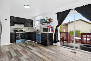 5592 S 3975 W, Roy, UT 84067 - Photo 8