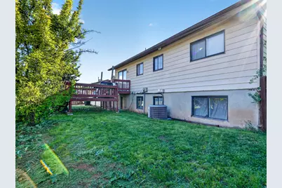 5592 S 3975 W, Roy, UT 84067 - Photo 32