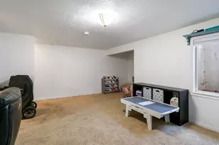 41 Benchmark Village, Tooele, UT 84074 - Photo 18