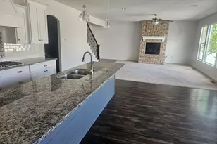 712 S 1750 W, Syracuse, UT 84075 - Photo 6