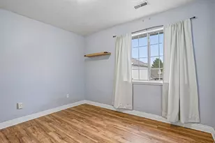 1038 S 250 W, Provo, UT 84601 - Photo 18
