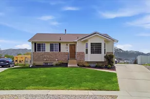 785 S 460 W, Tremonton, UT 84337 - Photo 2