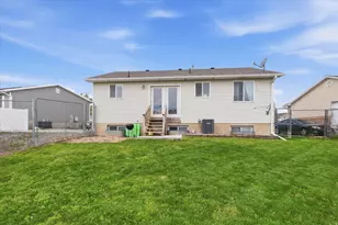 785 S 460 W, Tremonton, UT 84337 - Photo 40