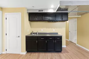7235 S Viansa Ct, Midvale, UT 84047 - Photo 32
