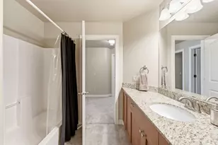 7235 S Viansa Ct, Midvale, UT 84047 - Photo 26