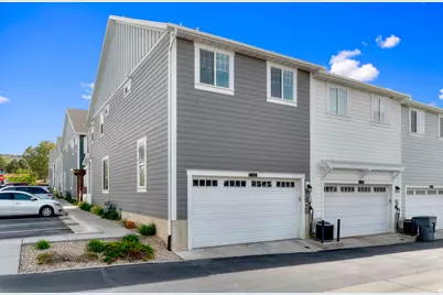272 E Kirsten Ln, North Salt Lake, UT 84054 - Photo 26