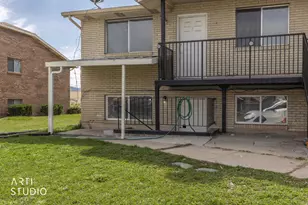1187 W 4700 S, Riverdale, UT 84405 - Photo 4