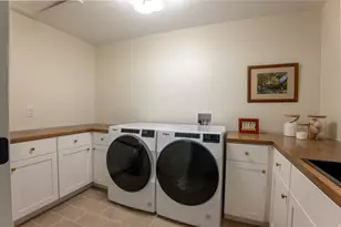 1079 W Ridgeside Ct S, South Jordan, UT 84095 - Photo 50