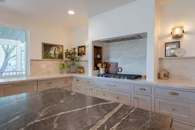 1079 W Ridgeside Ct S, South Jordan, UT 84095 - Photo 10