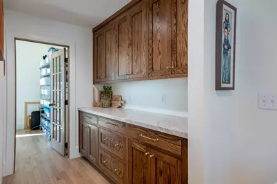 1079 W Ridgeside Ct S, South Jordan, UT 84095 - Photo 14