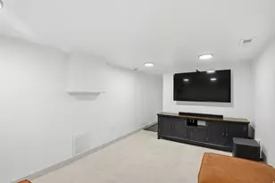 1270 S Stewart St W, Salt Lake City, UT 84104 - Photo 30