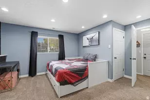 492 W 180 N, Clearfield, UT 84015 - Photo 20