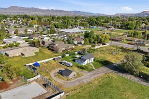736 S 300 W, Lehi, UT 84043 - Photo 24