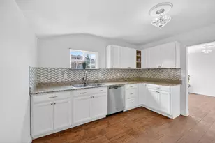 736 S 300 W, Lehi, UT 84043 - Photo 10