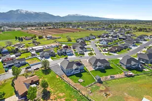 1839 S 3335 W, West Haven, UT 84401 - Photo 48