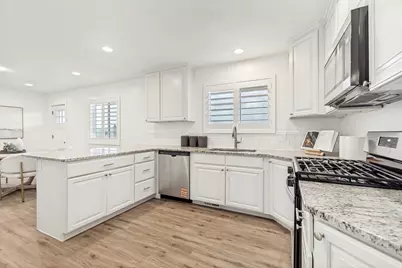 149 E Pear St, Grantsville, UT 84029 - Photo 8
