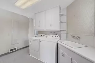 620 N Center St, Lehi, UT 84043 - Photo 20