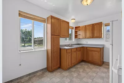 1645 E 2700 S, Salt Lake City, UT 84106 - Photo 44
