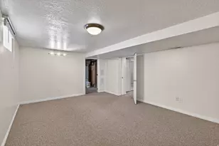 1645 E 2700 S, Salt Lake City, UT 84106 - Photo 38