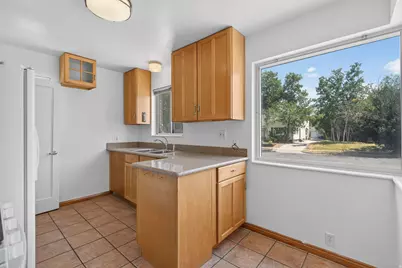 1645 E 2700 S, Salt Lake City, UT 84106 - Photo 10