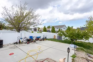 5914 W 7000 S, West Jordan, UT 84084 - Photo 16