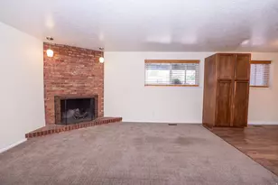 5545 S 2100 W, Roy, UT 84067 - Photo 6