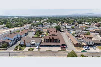5545 S 2100 W #5, Roy, UT 84067 - Photo 4