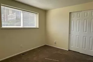 5545 S 2100 W, Roy, UT 84067 - Photo 18