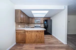 5545 S 2100 W, Roy, UT 84067 - Photo 10