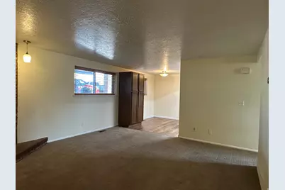 5545 S 2100 W #5, Roy, UT 84067 - Photo 14
