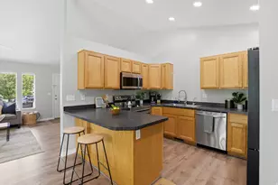 755 S 410 W, Ogden, UT 84404 - Photo 10