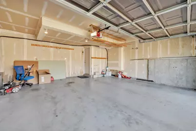 1052 N 1000 E, Layton, UT 84040 - Photo 40