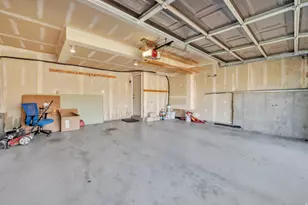 1052 N 1000 E, Layton, UT 84040 - Photo 40