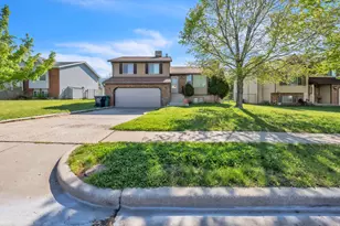 1052 N 1000 E, Layton, UT 84040 - Photo 1