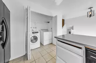 1052 N 1000 E, Layton, UT 84040 - Photo 14