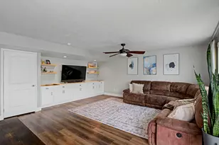 8233 S Creekwood Circle, West Jordan, UT 84088 - Photo 2
