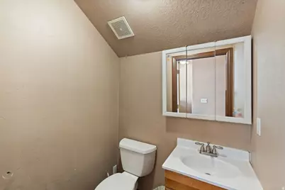 3220 S 2050 W, West Haven, UT 84401 - Photo 16