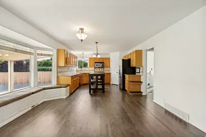 1936 W Guard Ct S, West Jordan, UT 84088 - Photo 6