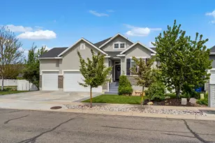 542 E Petersen Pkwy S, South Weber, UT 84405 - Photo 36