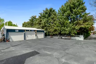3303 W 4400 S, West Valley, UT 84119 - Photo 8