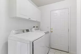 7359 S Geralee Ln, West Jordan, UT 84084 - Photo 20